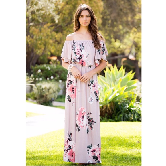 Last one! Off the shoulder maxi dress - Picture 4 of 5
